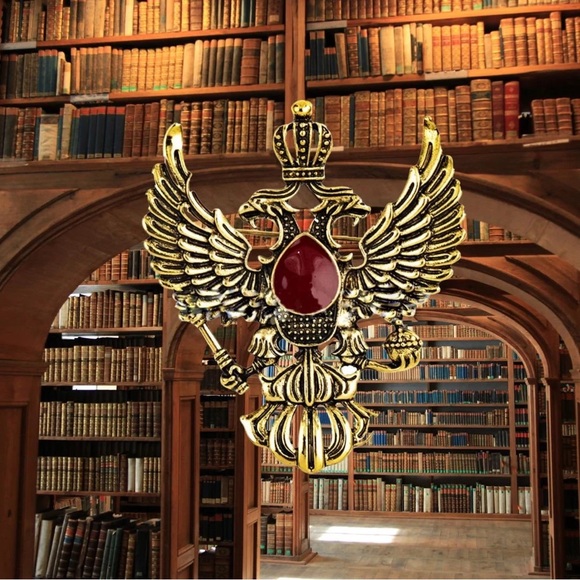 Crystal Rhinestone Eagle Suit Lapel Pin Badge for Men Accessories Jewelry - Picture 1 of 4